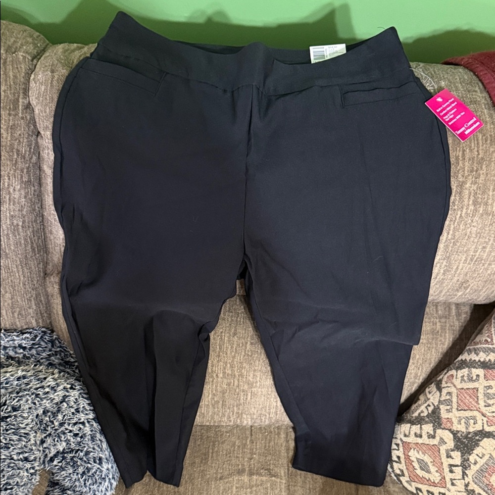 True Black Capri Pants